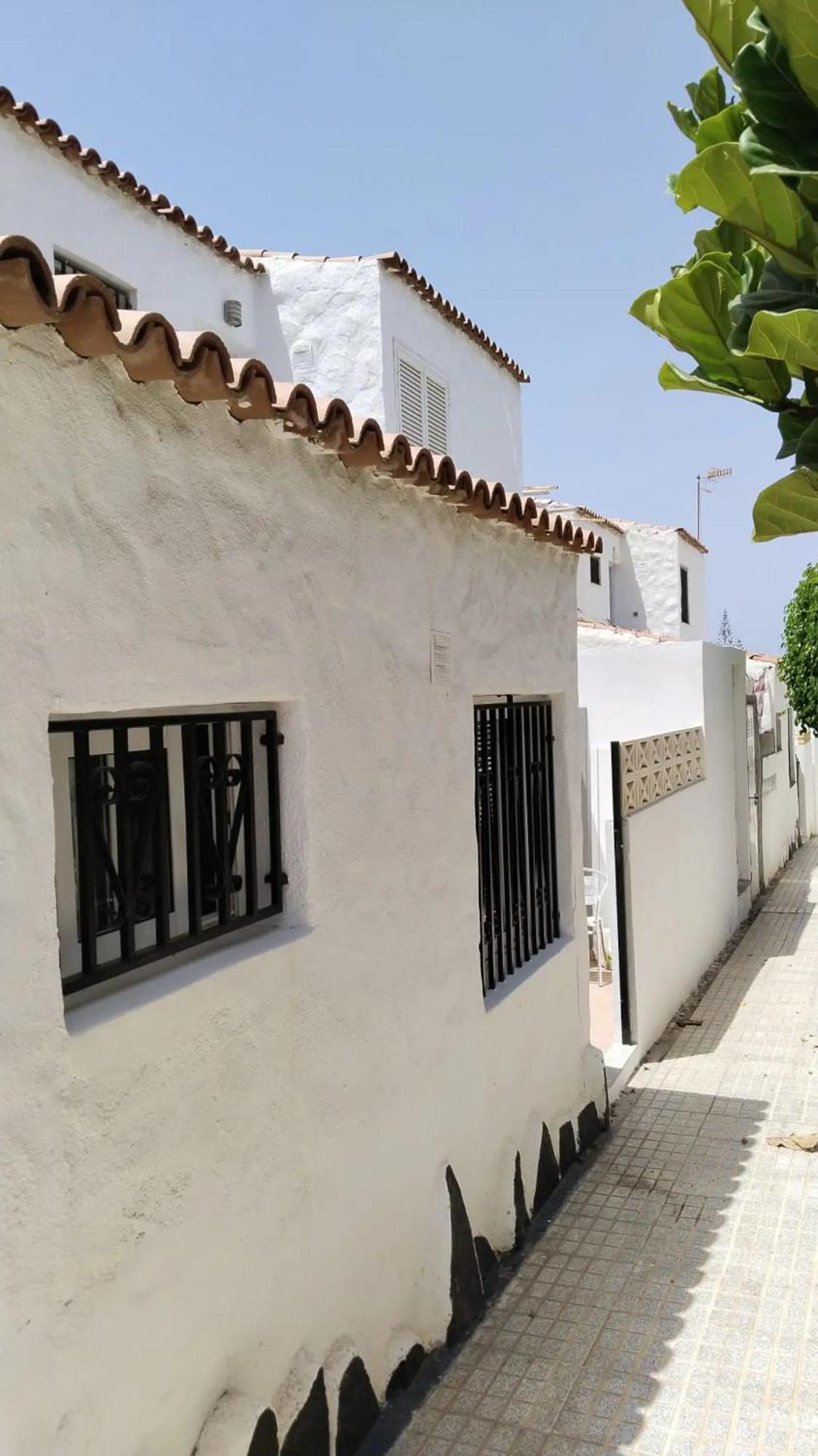 2 Camere Splendida Casa Vacanze In Tenerife Del Sur Casa Trilly Арона Екстериор снимка