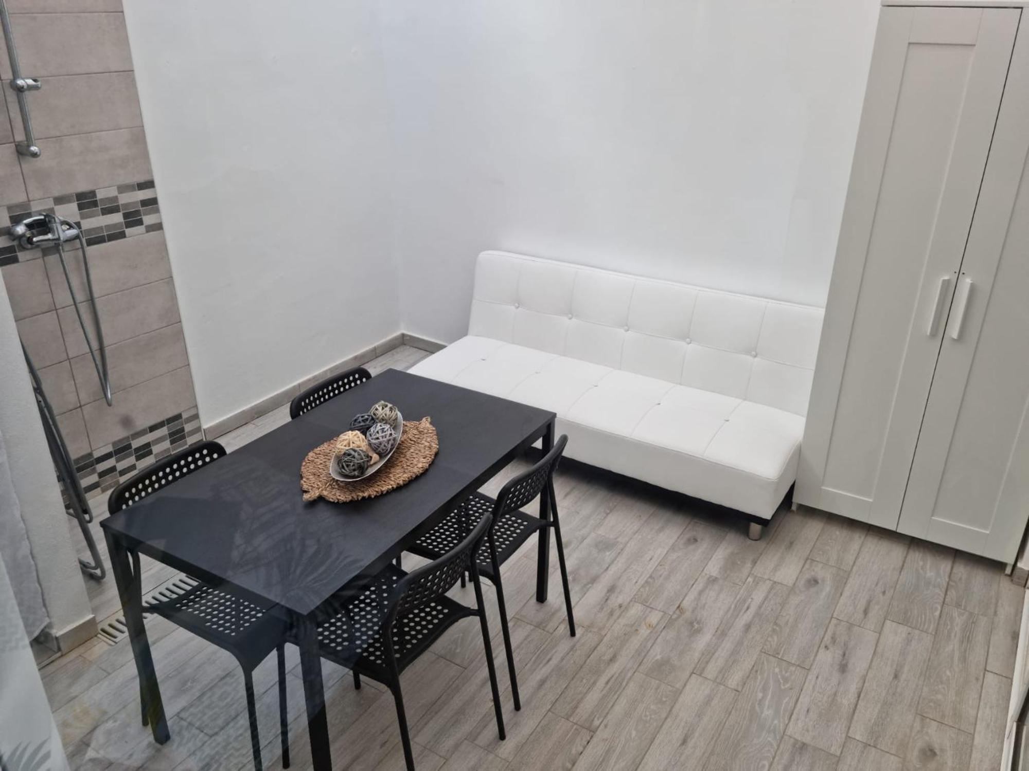 2 Camere Splendida Casa Vacanze In Tenerife Del Sur Casa Trilly Арона Екстериор снимка